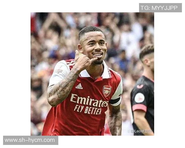 热苏斯的崛起与挑战：从天才少年到足球巨星的奋斗历程